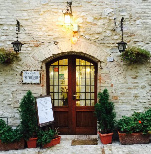Dove Mangiare A Montefalco Spendendo Poco