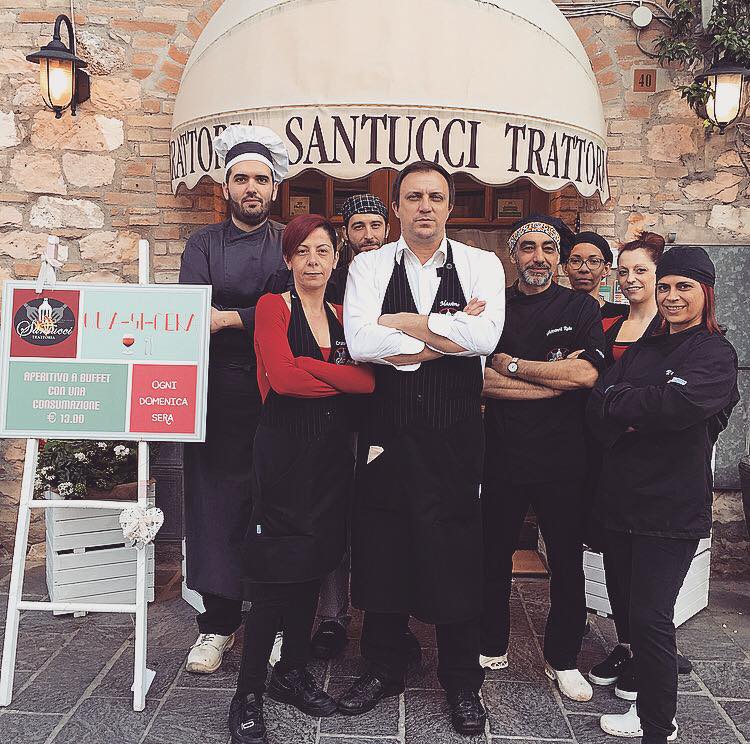 Lo Staff della Trattoria Santucci