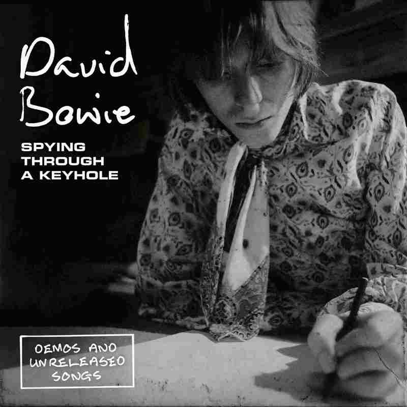 Cover David Bowie SPYING THROUGH A KEYHOLE