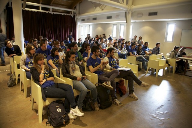 Idee in movimento, Rinascita universitaria