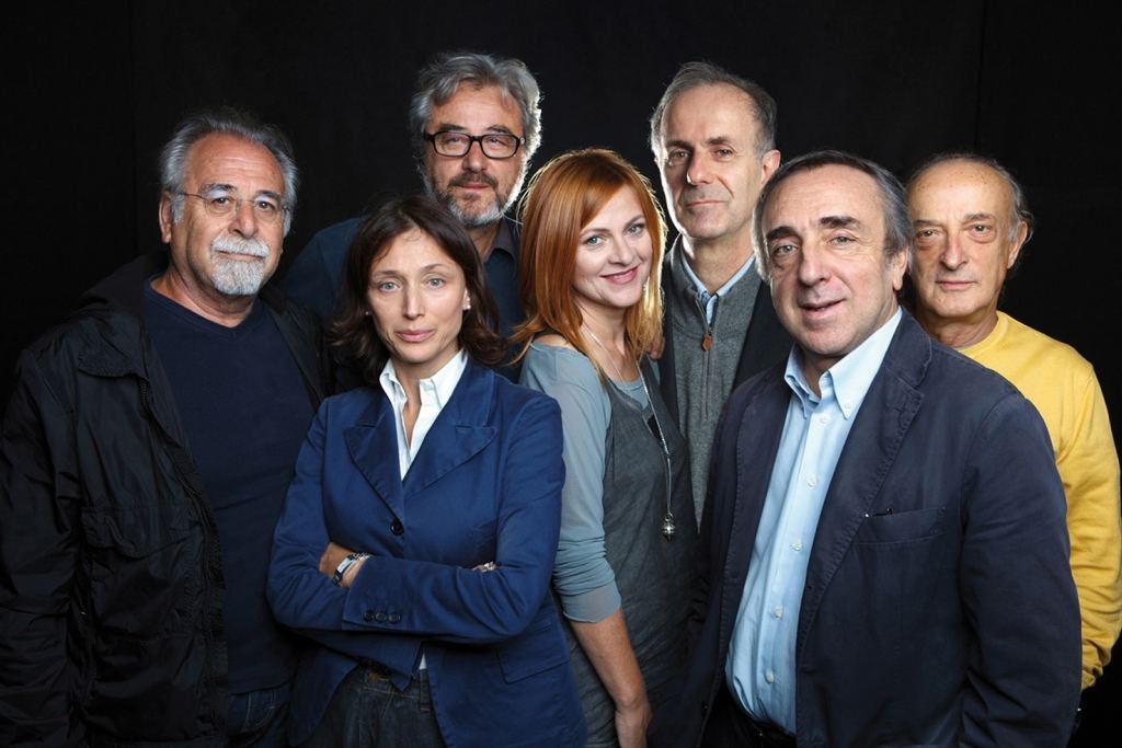 La Scuola al Teatro Morlacchi recensione Silvio Orlando e Marina Massironi La scuola