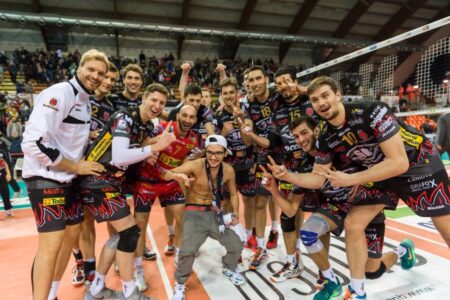Sir Perugia sconfigge Verona e vola alla Final Four di Assago!