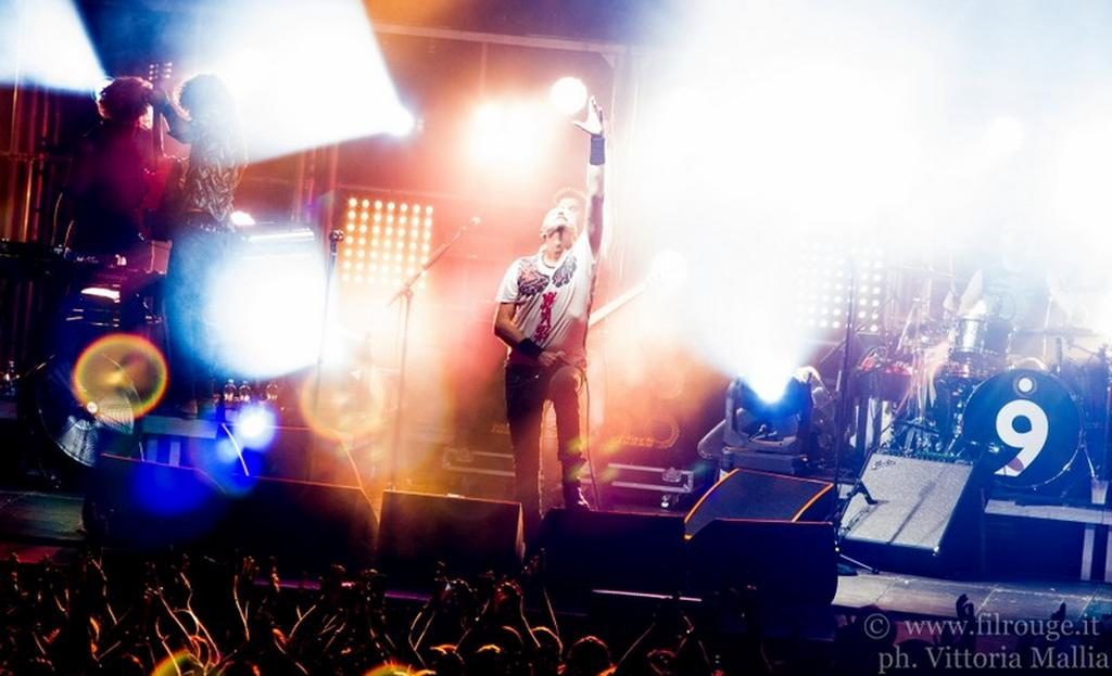 Parlo con le canzoni