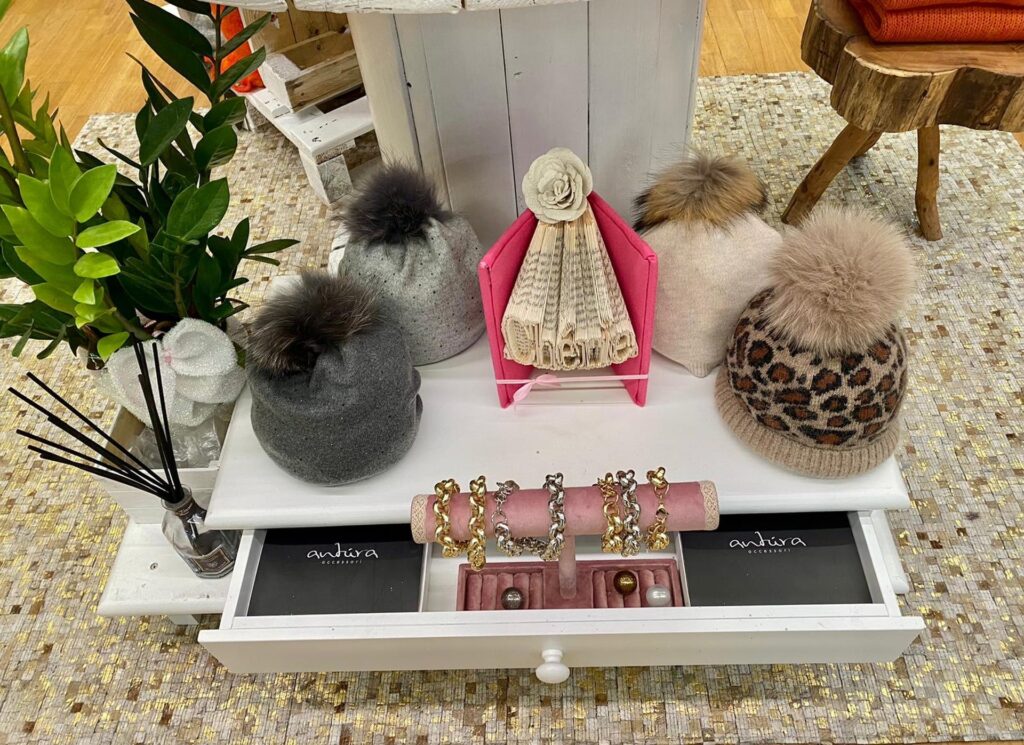 Chérie Abbigliamento: tempo di SALDI!