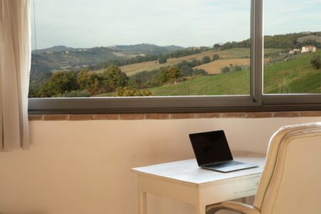 SMART WORKING OLISTICO: “Quando l’uomo nobilita il lavoro!”