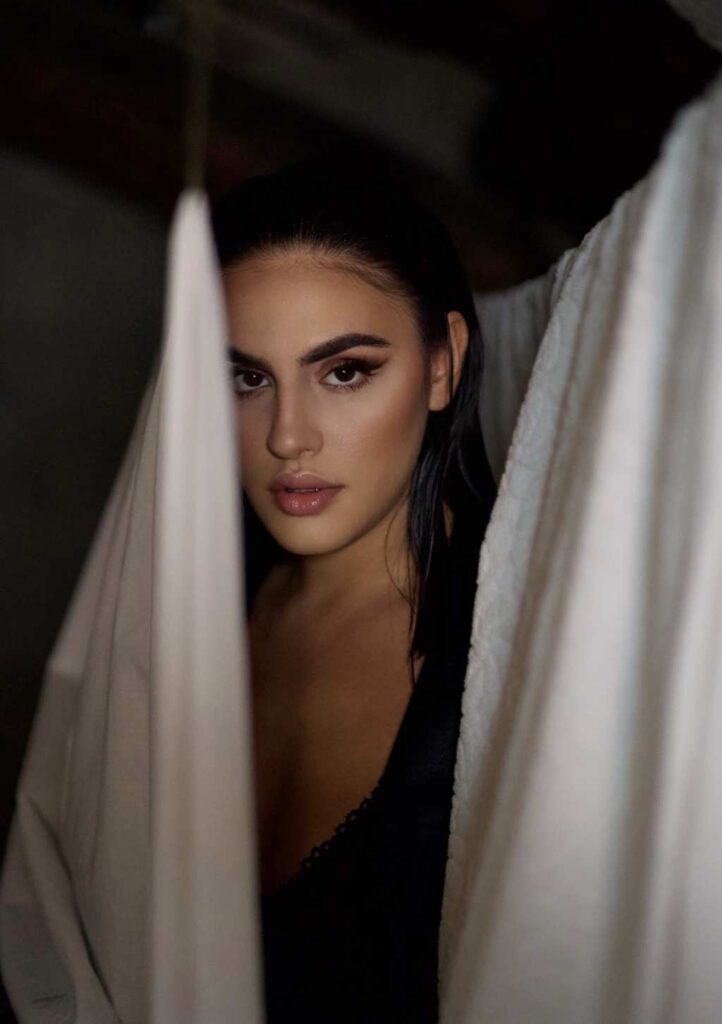 Agape presenta il nuovo singolo: MEDUSA